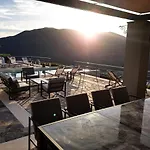 Sundance - Fabulous & Large 4-bedroom Private Βίλα Σύβοτα