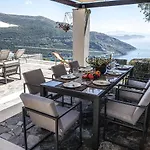 Βίλα Sundance - Fabulous & Large 4-bedroom Private Σύβοτα
