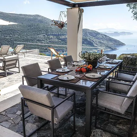 Villa Sundance - Fabulous & Large 4-bedroom Private Sivota (Lefkada)