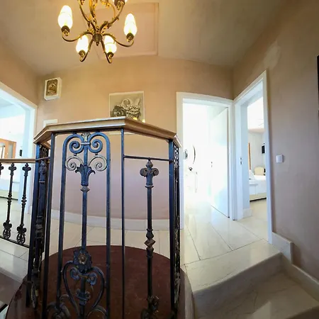 Sundance - Fabulous & Large 4-bedroom Private Vilă Sivota