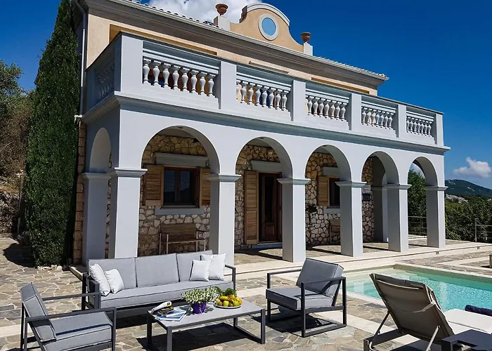 Sundance - Fabulous & Large 4-bedroom Private *