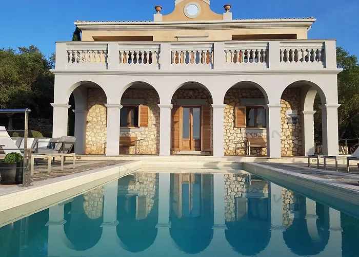 Villa Sundance - Fabulous & Large 4-bedroom Private *